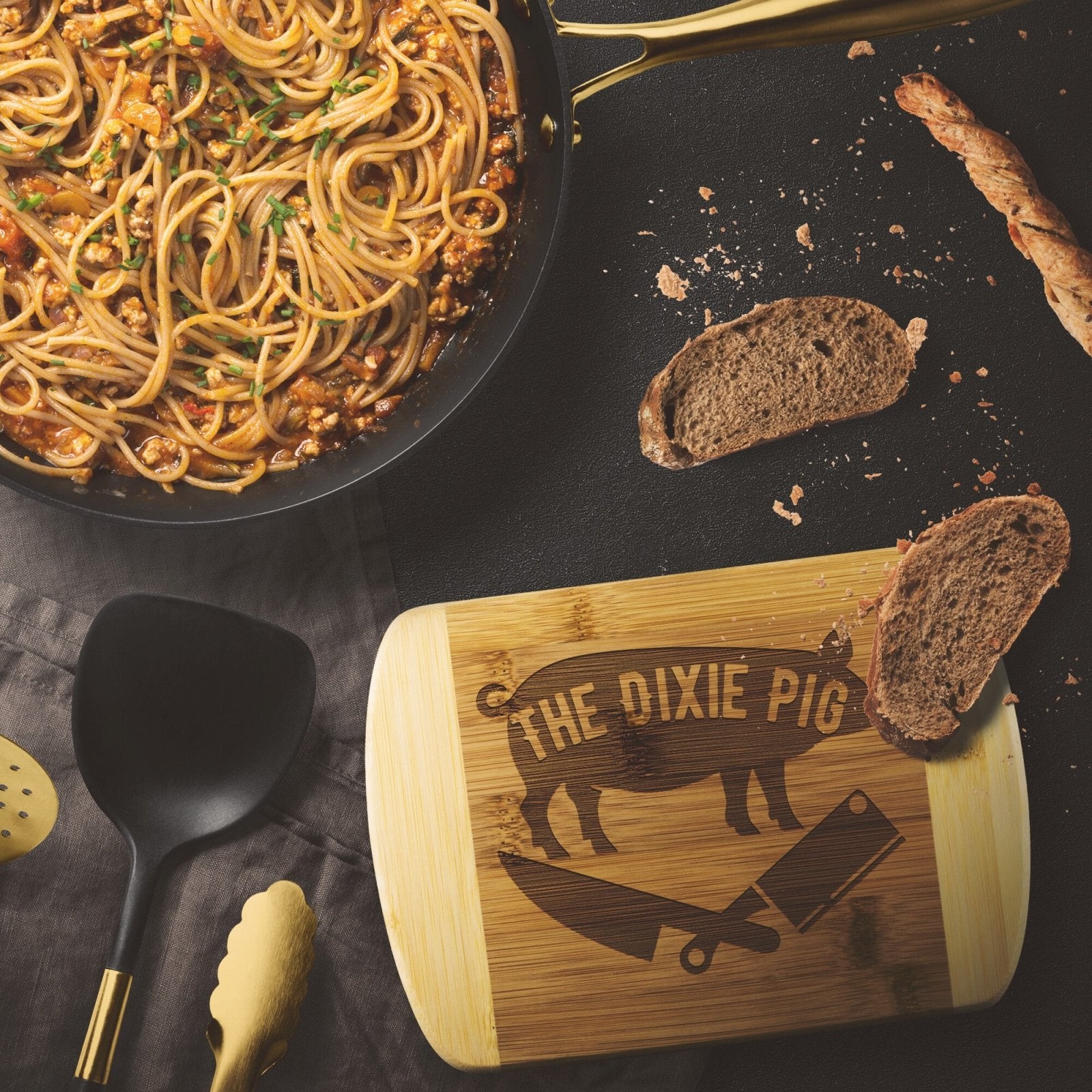 The Dixie Pig Bamboo Cutting Board - ConstantReaders